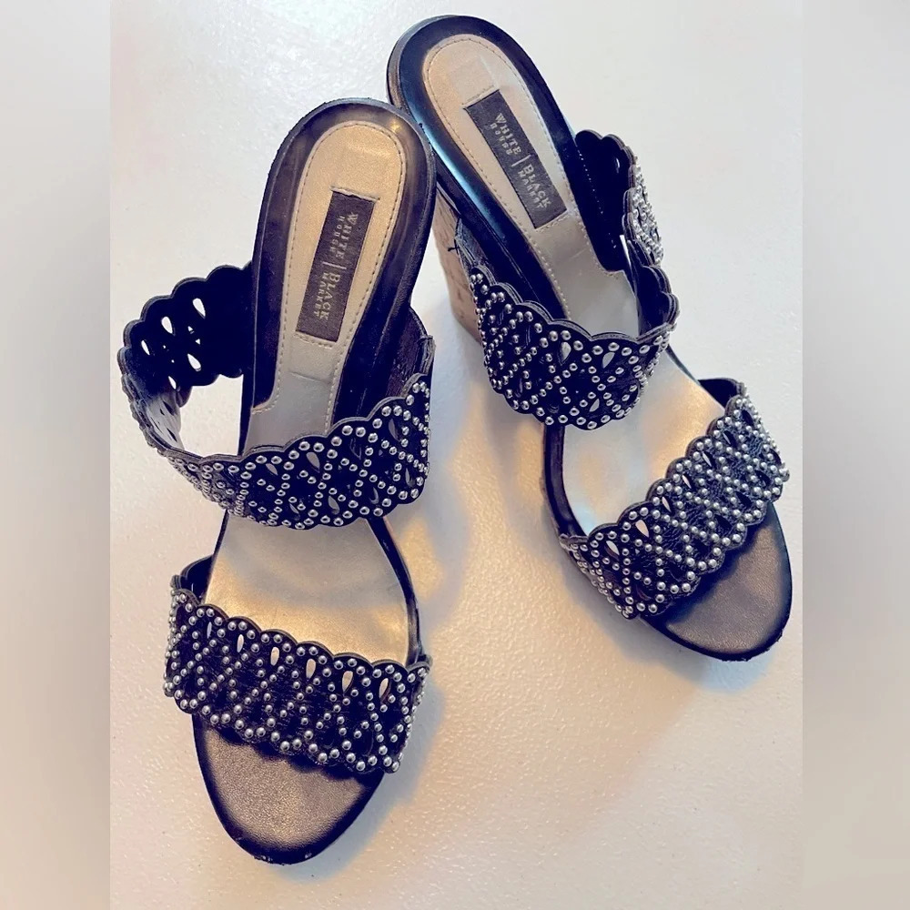 White House Black Market 8 cork wedges w/2 studded bands 4 1/4 heel rubber sole. - Picture 3 of 7
